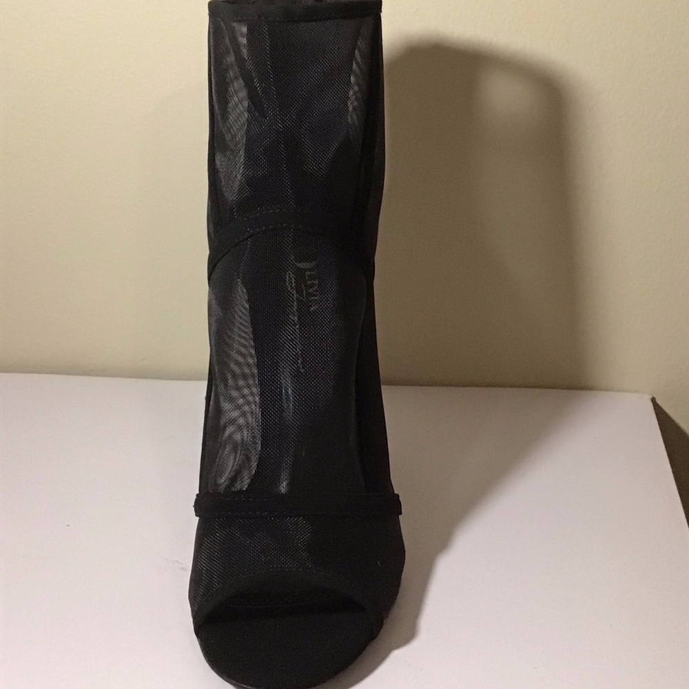 Mesh ankle boot. - Picture 7 of 7